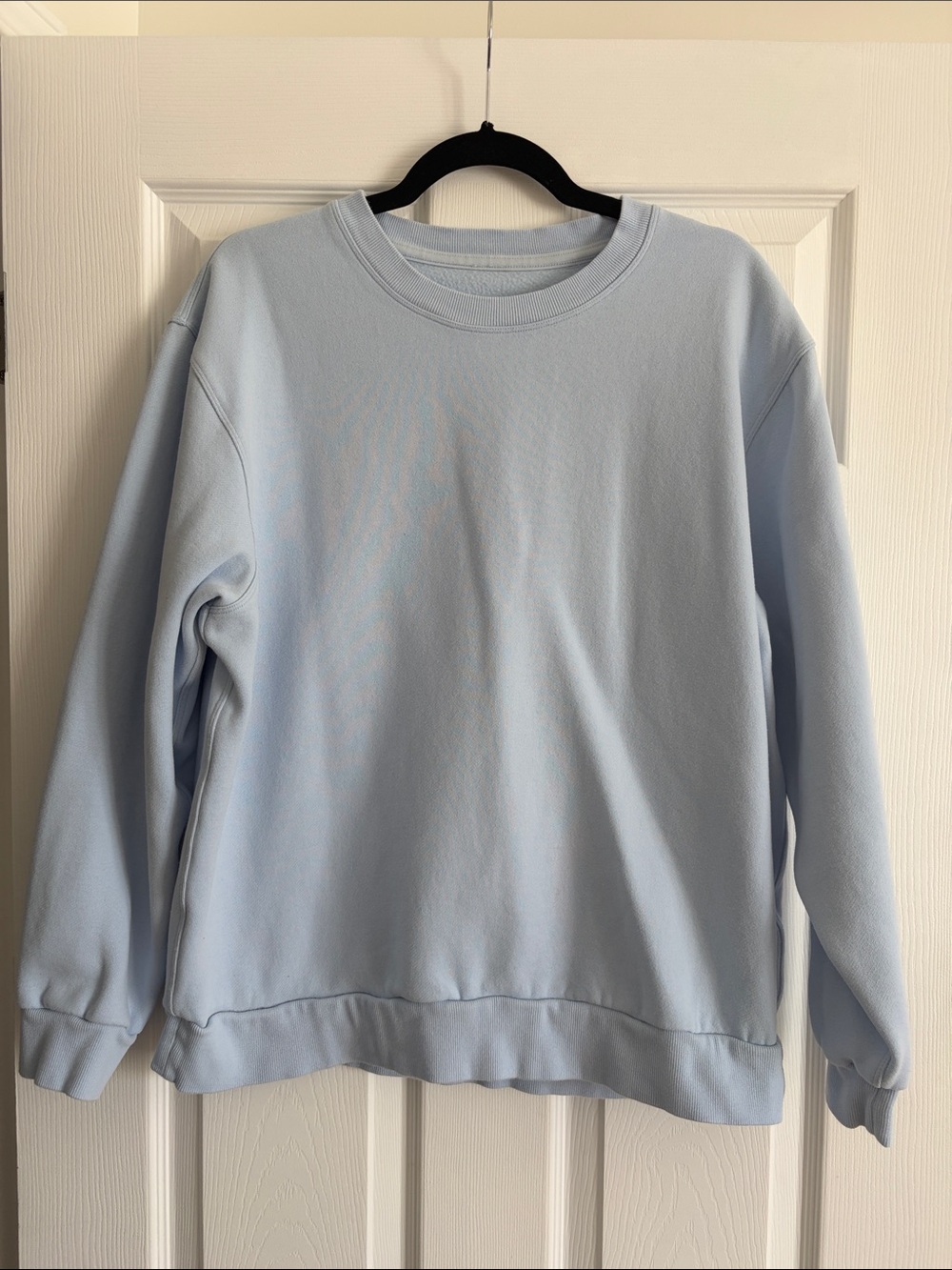 lululemon athletica Men's Pale Blue Crewneck Sweatshirt